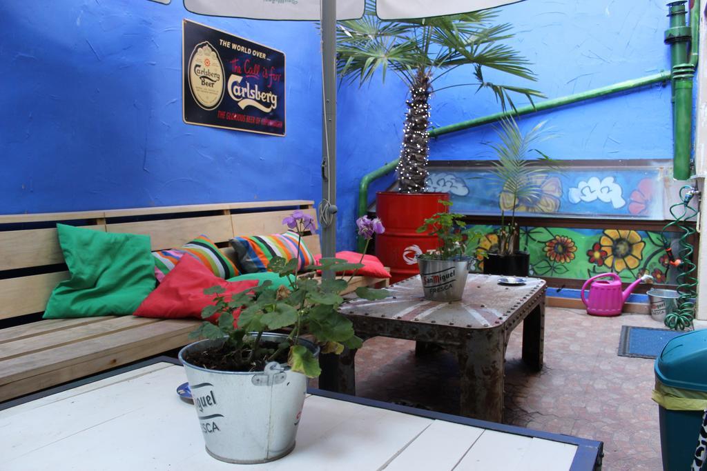 Hostal Erasmus By Gaiarooms Salamanca Exterior photo